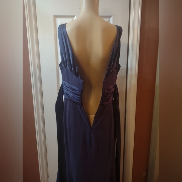 David's bridal women's size 10 tie back dark purple formal prom wedding dress - Picture 8 of 9